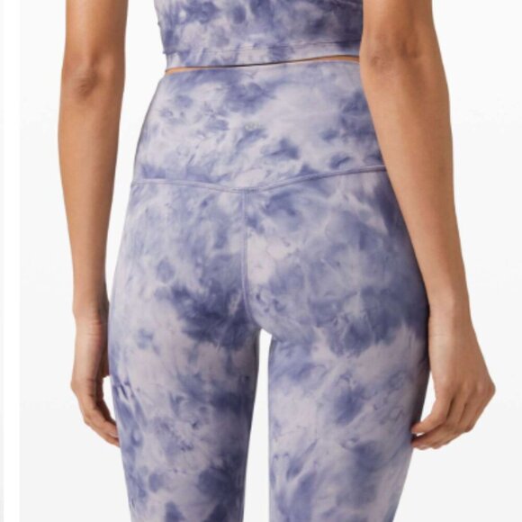 Lululemon Align Crop 21" in Diamond Dye Iced Iris Size 8 - Picture 3 of 11